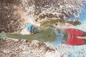 爱游戏体育账号注册-陈佳一触即发力压佩拉卡尼